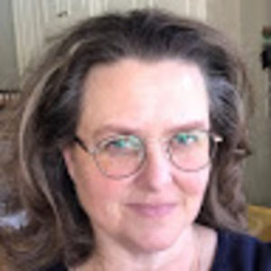 Meet your Posher, Leslie